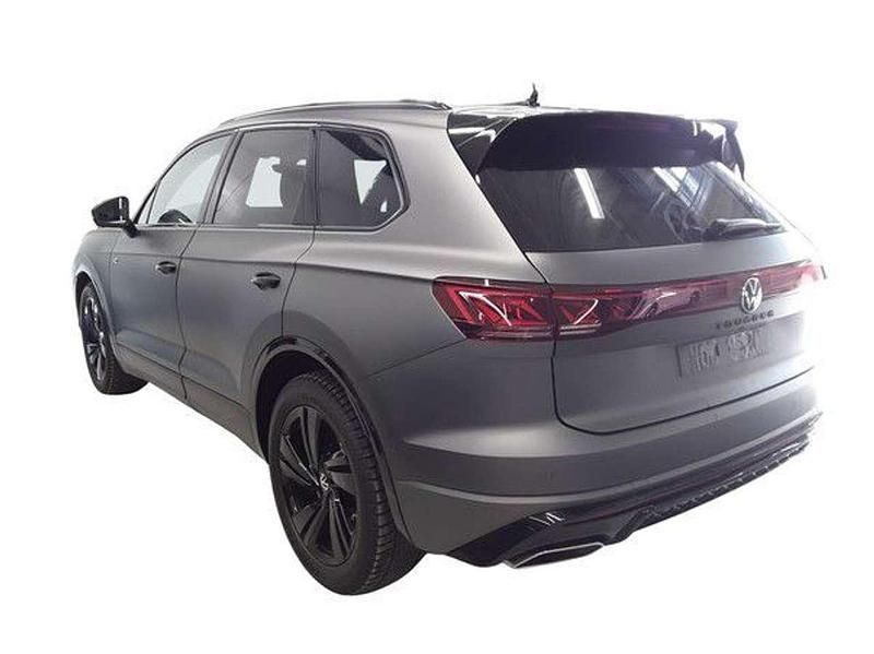 Gebraucht VW Touareg Style 286 PS (210 kW) 2025 Siliziumgrau matt SUV