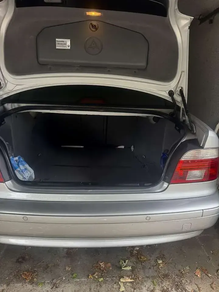 Gebraucht BMW 525 192 PS (141 kW) 2002 Silber Limousine