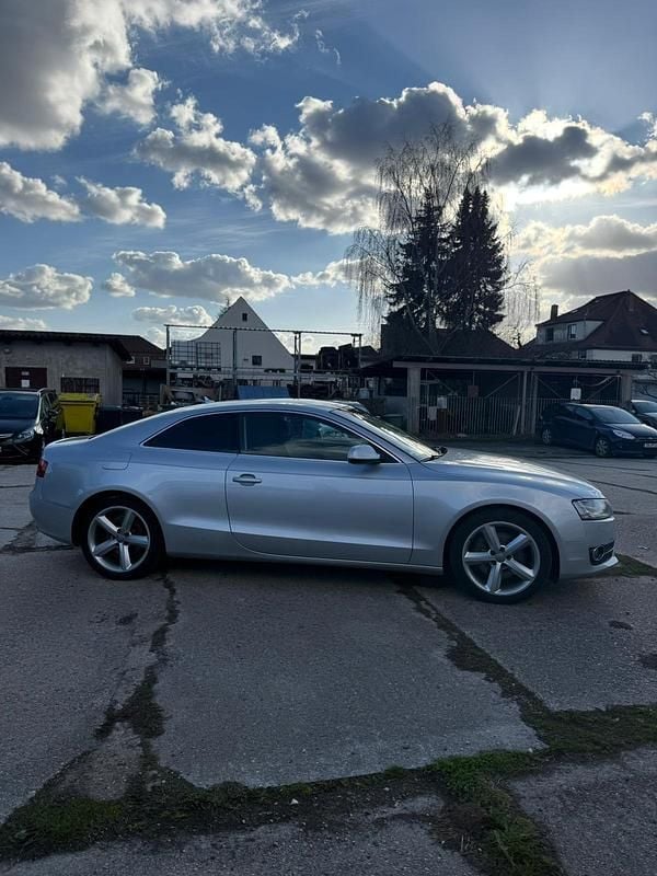 Gebraucht Audi A5 Design 211 PS (155 kW) 2010 Silber Coupé