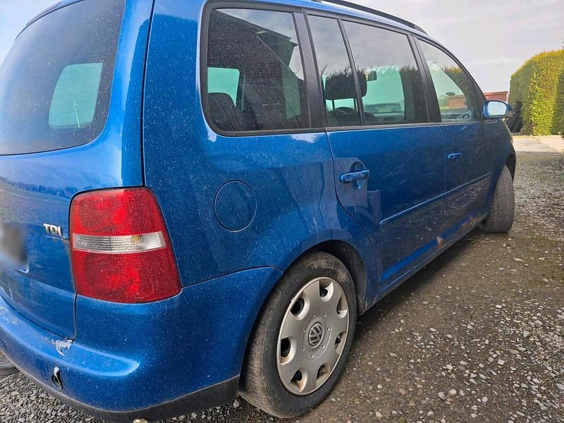 Gebraucht VW Touran 105 PS (77 kW) 2003 Blau Van / Kleinbus