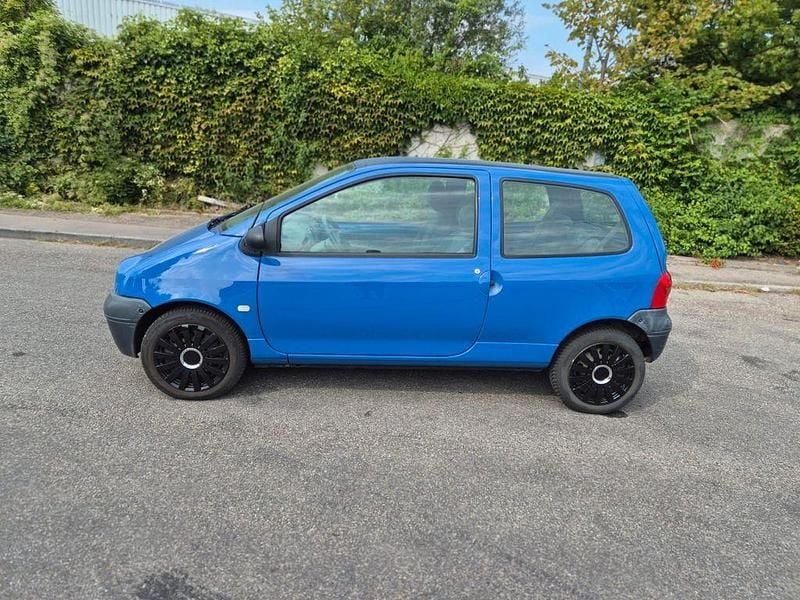 Blau Gebraucht 2006 Renault Twingo Authentique Kleinwagen | 2.499 € (Etwas zu teuer) - Bild 1/4