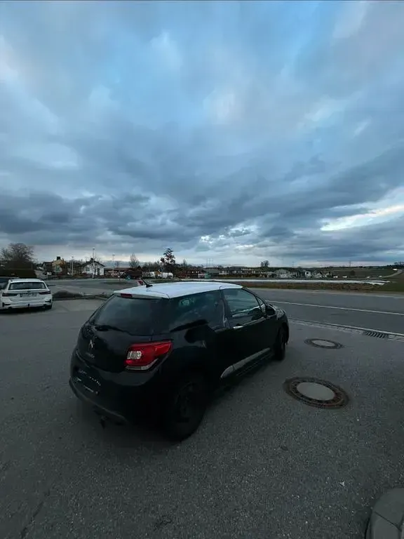 Gebraucht Citroën DS3 So Chic 120 PS (88 kW) 2010 Schwarz Kleinwagen