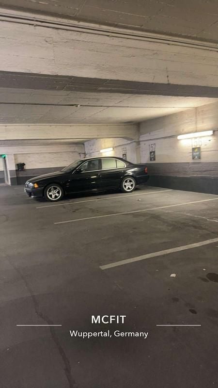 Gebraucht BMW 525 163 PS (119 kW) 2001 Schwarz Limousine