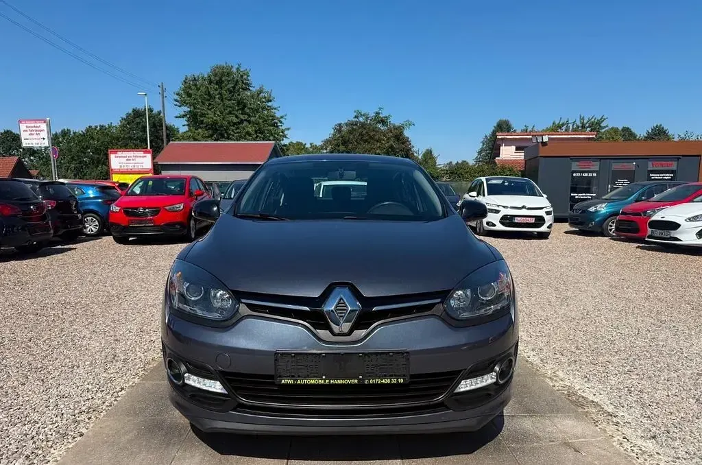 Gebraucht Renault Mégane III LIMITED 110 PS (80 kW) 2015 Titangrau Limousine