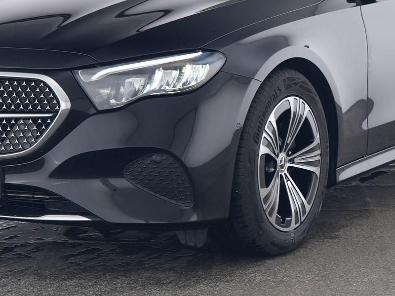Gebraucht Mercedes E200 Avantgarde 204 PS (150 kW) 2024 Schwarz Kombi