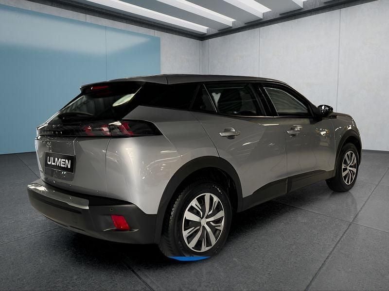 Grau Gebraucht 2022 Peugeot e-2008 Active SUV | 18.449 € (Fairer Preis) - Bild 1/1