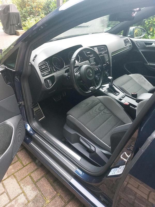 Gebraucht VW Golf VII R 300 PS (220 kW) 2016 Blau Kombi