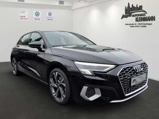 Używany Audi A3 Advanced 190 KM (139 kW) 2022 Czarny Sedan/Limuzyna