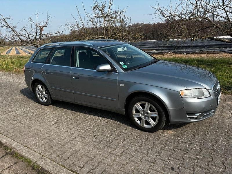 Gebraucht Audi A4 140 PS (102 kW) 2005 Grau Kombi