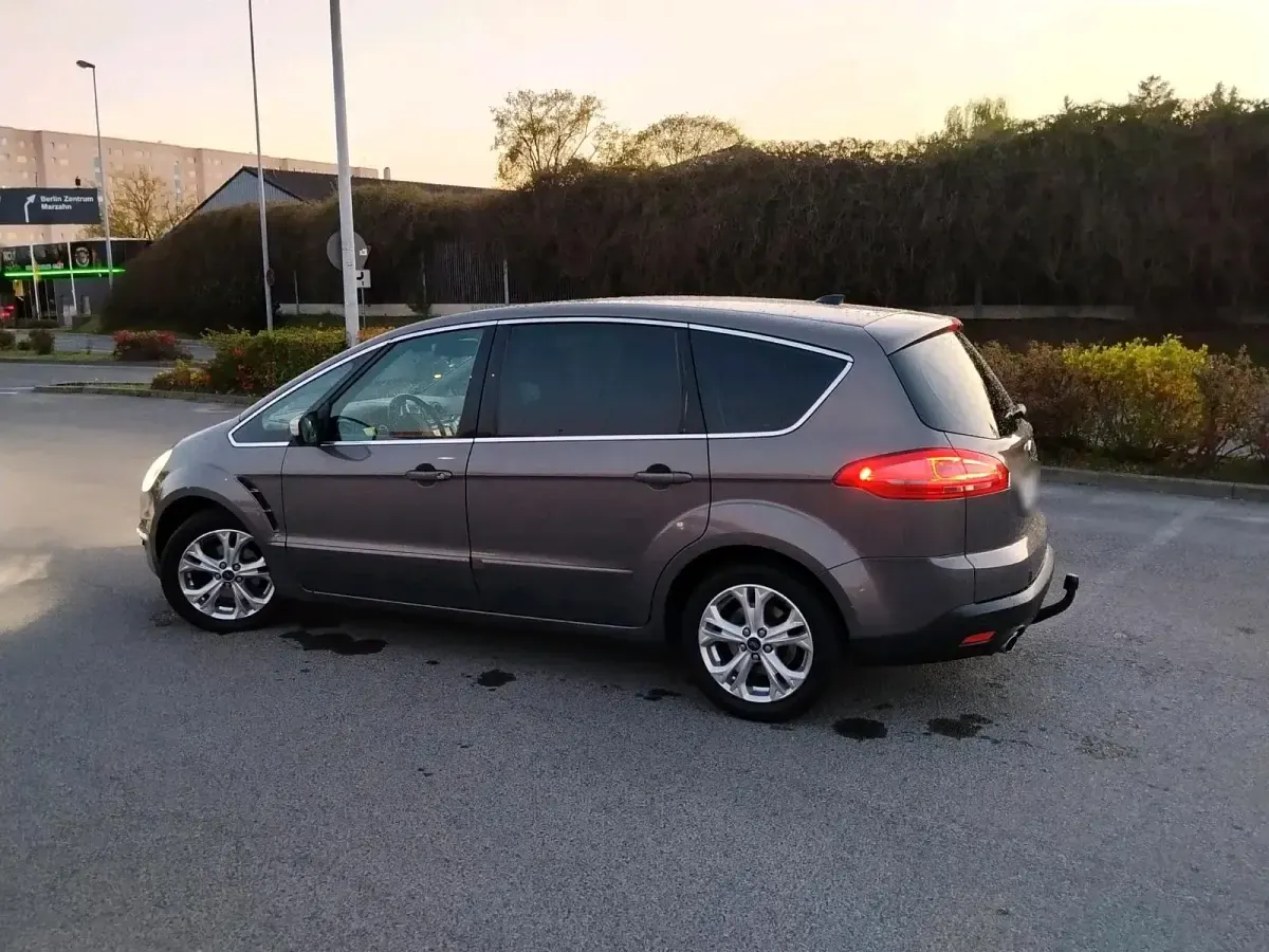 Second-hand Ford S-MAX Titanium 200 CP (147 kW) 2012 Maro Monovolum