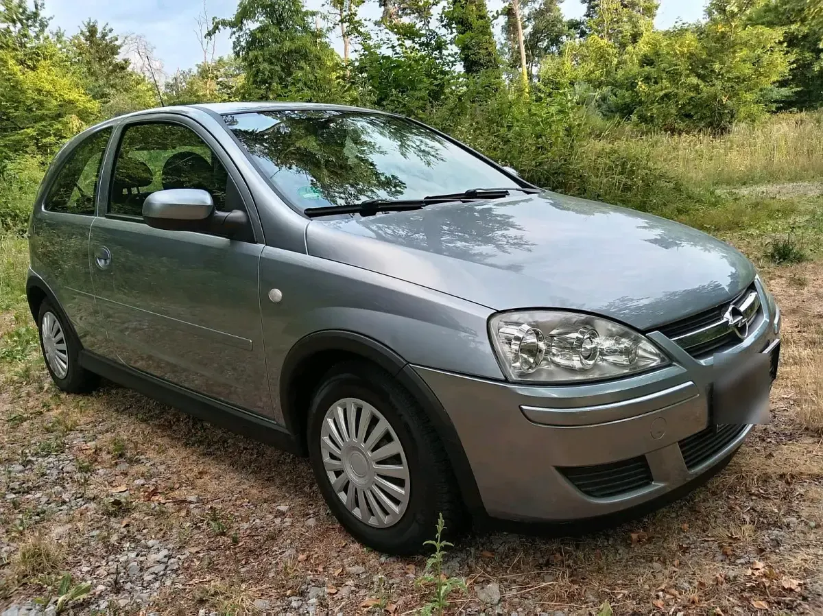 Gebraucht Opel Corsa 80 PS (58 kW) 2005 Grau Kleinwagen