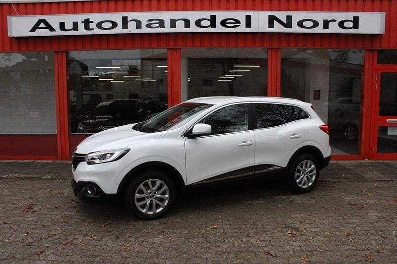 Weiß Gebraucht 2017 Renault Kadjar Collection SUV | 11.950 € (Guter Preis) - Bild 1/4