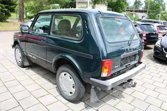 Gebraucht Lada Taiga 83 PS (61 kW) 2019 Nessigrün SUV