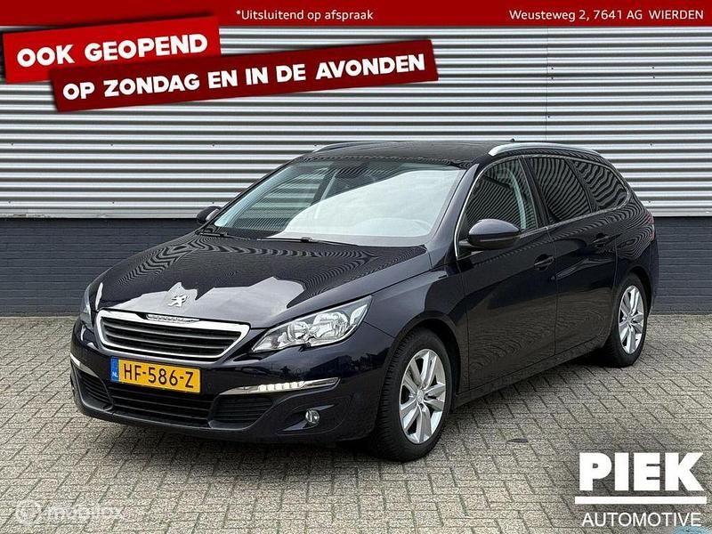 Gebraucht Peugeot 308 120 PS (88 kW) 2015 Blau Kombi