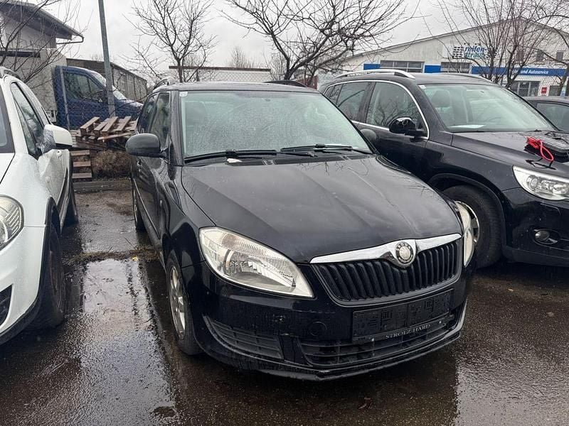 Gebraucht Skoda Fabia Classic 69 PS (50 kW) 2010 Schwarz Kombi