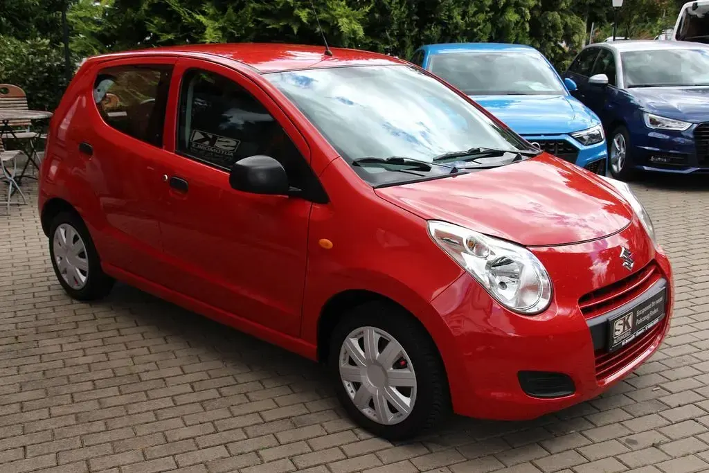 Gebraucht Suzuki Alto Club 68 PS (50 kW) 2009 Rot Kleinwagen