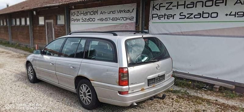 Gebraucht Opel Omega Edition 120 PS (88 kW) 2002 Silber Kombi