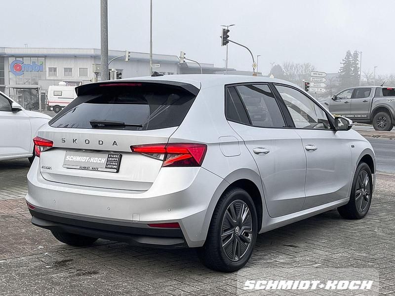 Gebraucht Skoda Fabia Drive 80 PS (58 kW) 2024 Silber Kleinwagen