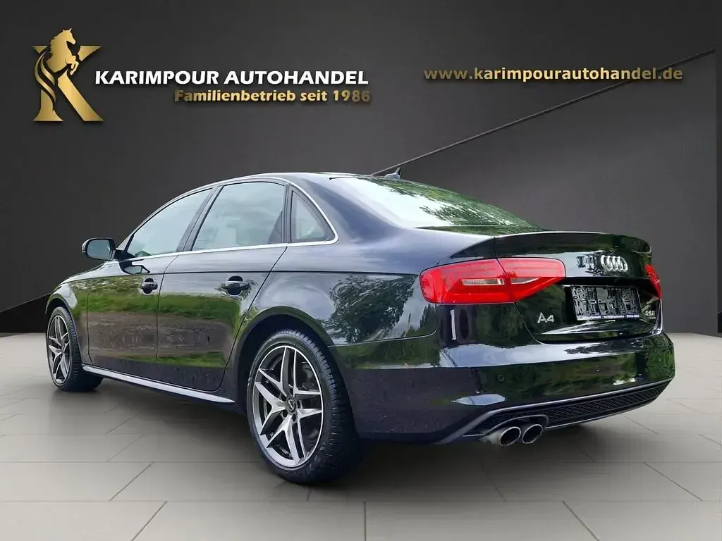 Używany Audi A4 S-Line 220 KM (161 kW) 2015 Czarny Sedan/Limuzyna