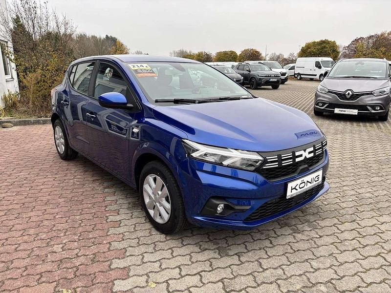 Ironblau metallic Gebraucht 2024 Dacia Sandero Expression Kleinwagen | 17.899 € (Fairer Preis) - Bild 1/4