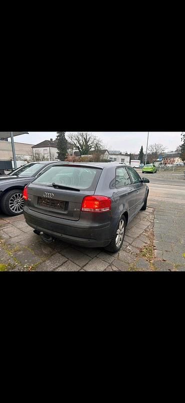 Gebraucht Audi A3 150 PS (110 kW) 2005 Grau Kleinwagen
