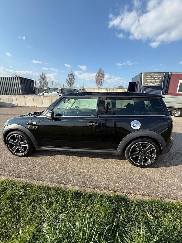 Gebraucht Mini One Clubman 98 PS (72 kW) 2011 Schwarz Kombi