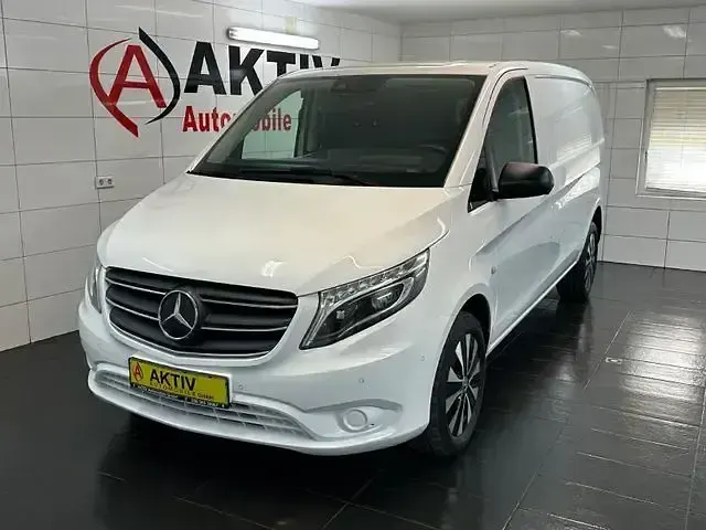 Gebraucht Mercedes Vito 190 PS (139 kW) 2021 Weiß Van