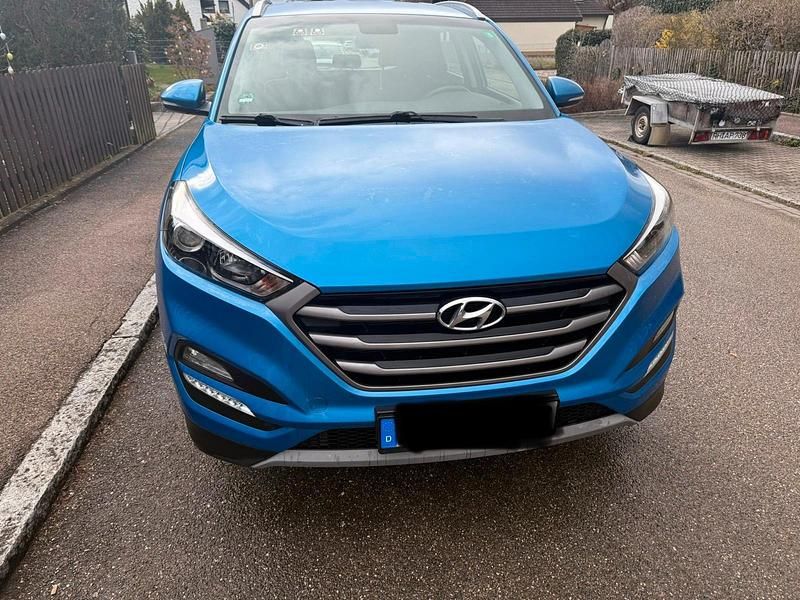 Gebraucht Hyundai Tucson 130 PS (95 kW) 2018 Blau SUV