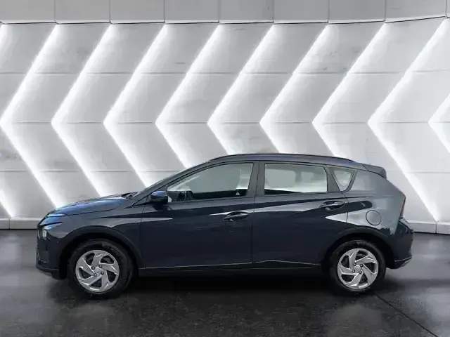 Neu Hyundai Bayon Select 101 PS (74 kW) 2026 Grau SUV