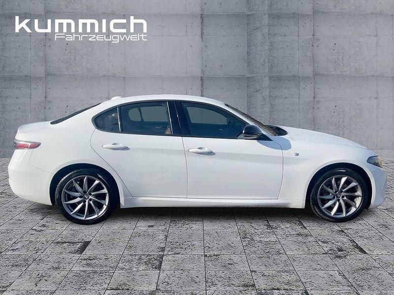 Gebraucht Alfa Romeo Giulia Ti 280 PS (205 kW) 2024 Weiß Limousine