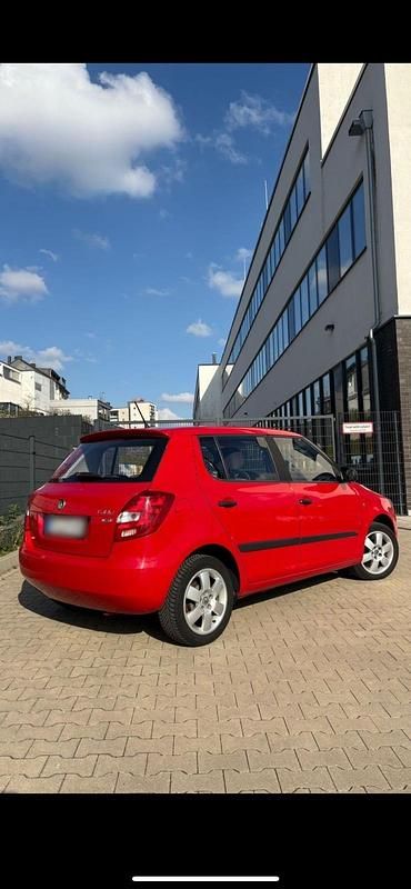 Gebraucht Skoda Fabia 2012 Rot Kleinwagen