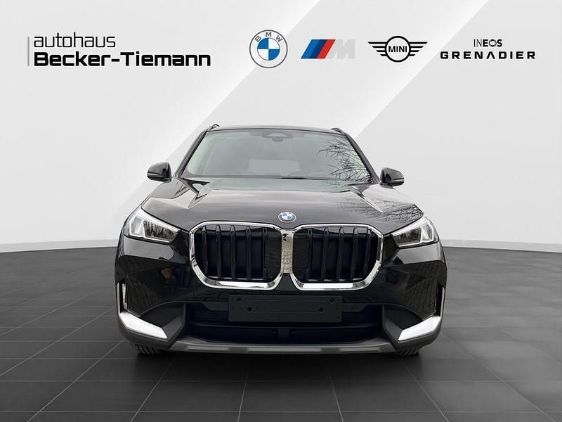 Neu BMW X1 Exclusive 170 PS (125 kW) 2026 Schwarz uni SUV