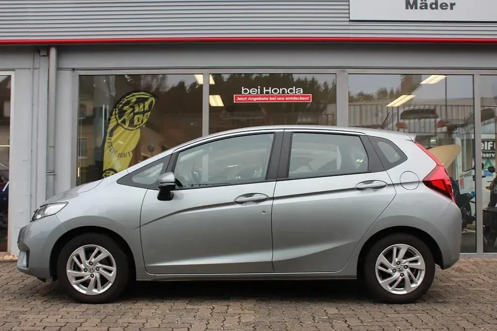 Gebraucht Honda Jazz Comfort 102 PS (75 kW) 2016 Silber Kleinwagen