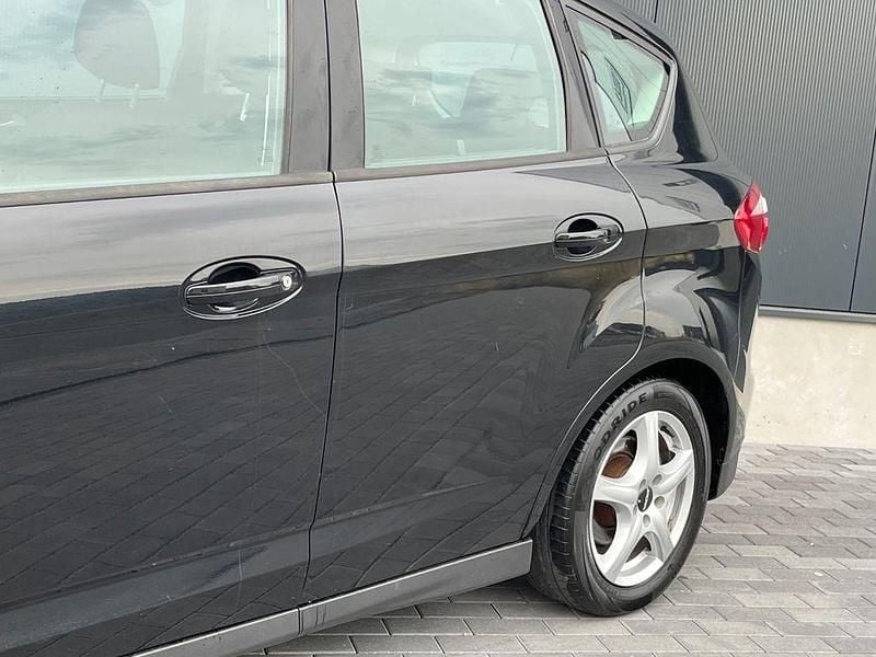 Second-hand Ford C-MAX 116 CP (85 kW) 2015 Negru Monovolum