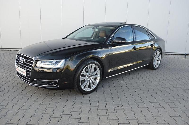 Schwarz Gebraucht 2015 Audi A8 Comfort Limousine | 25.990 € (Fairer Preis) - Bild 1/4
