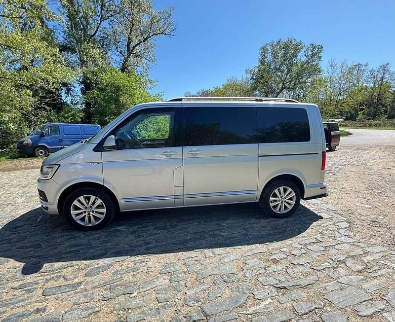 Silber Gebraucht 2016 VW T6 Business Van | 22.500 € (Superpreis) - Bild 1/4