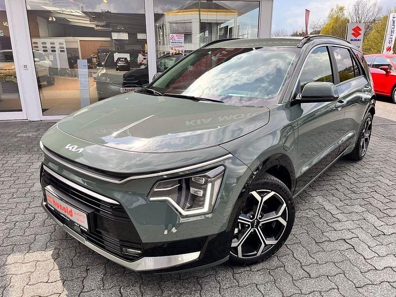Grün Gebraucht 2025 Kia Niro Spirit SUV | 35.880 € (Teuer) - Bild 1/4