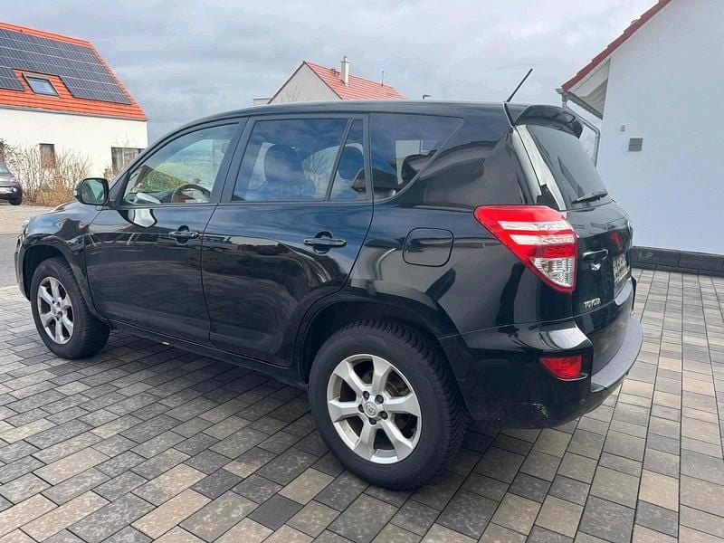 Gebraucht Toyota RAV4 158 PS (116 kW) 2011 Schwarz SUV
