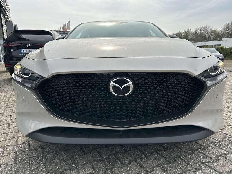 Neu Mazda 3 Nagisa 140 PS (102 kW) 2026 Jet black Limousine