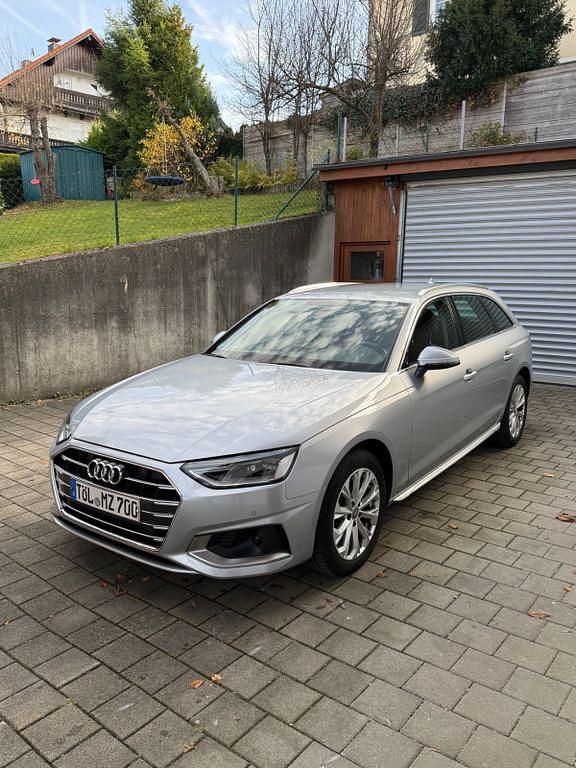Silber Gebraucht 2020 Audi A4 Advanced Kombi | 19.900 € (Superpreis) - Bild 1/4