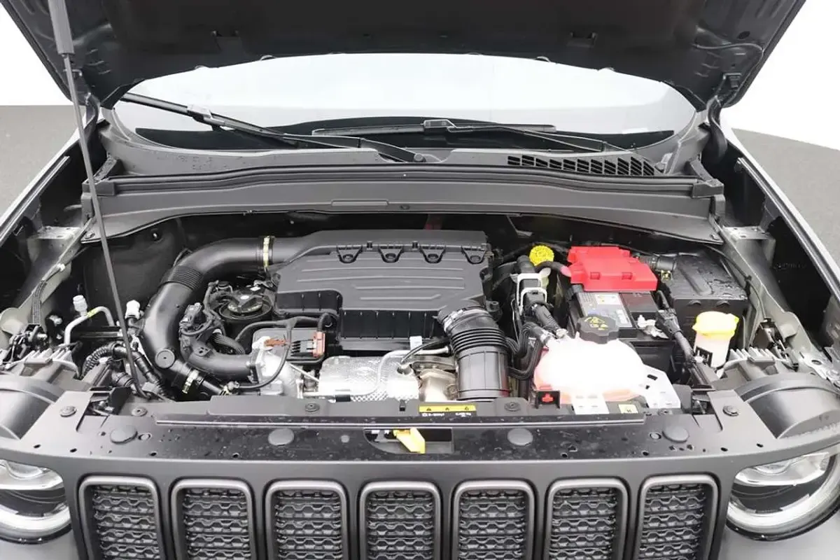 Używany Jeep Renegade 150 KM (110 kW) 2021 Szary SUV