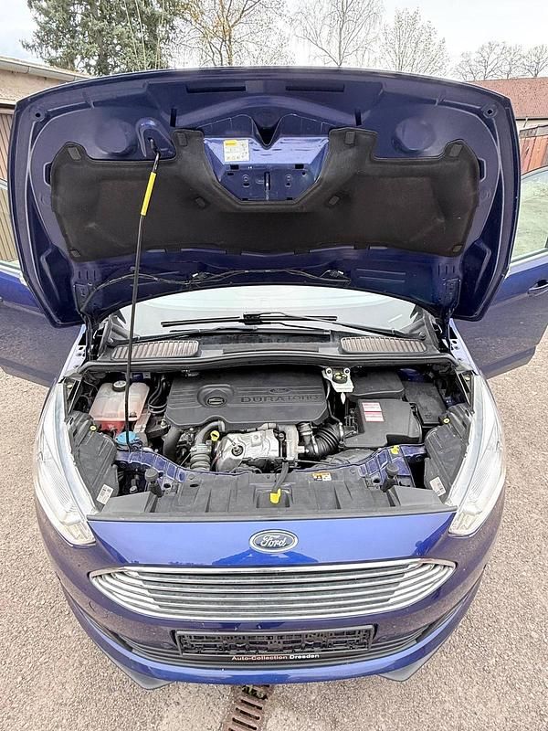 Gebraucht Ford C-MAX 120 PS (88 kW) 2016 Blau Van / Kleinbus