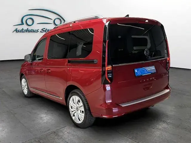 Gebraucht VW Caddy Style 122 PS (89 kW) 2025 Rot Van / Kleinbus