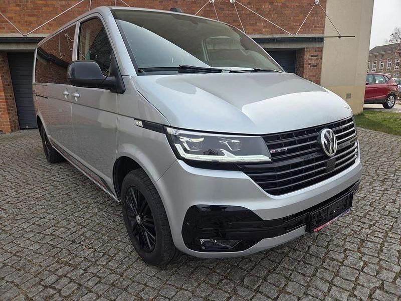 Gebraucht VW Transporter 150 PS (110 kW) 2023 Silber Van