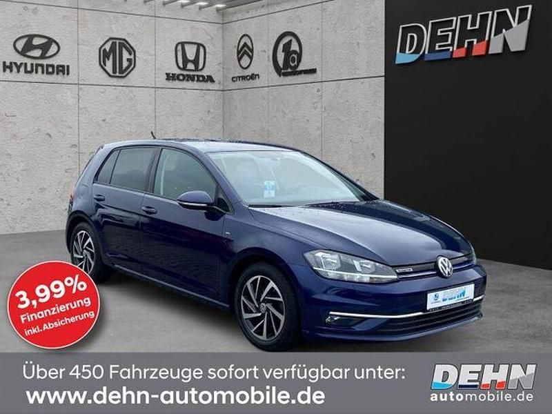 Atlantic blue metallic Gebraucht 2018 VW Golf VII Join Limousine | 15.950 € (Guter Preis) - Bild 1/4
