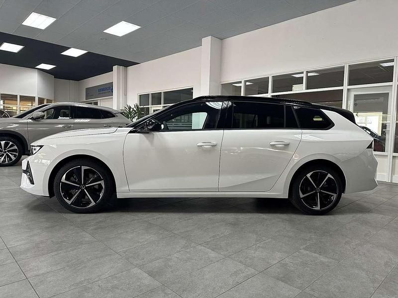 Gebraucht Opel Astra 131 PS (96 kW) 2025 Arktis weiß (uni) Kombi