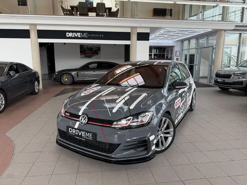 Gebraucht VW Golf VII GTI 290 PS (213 kW) 2020 Grau Limousine