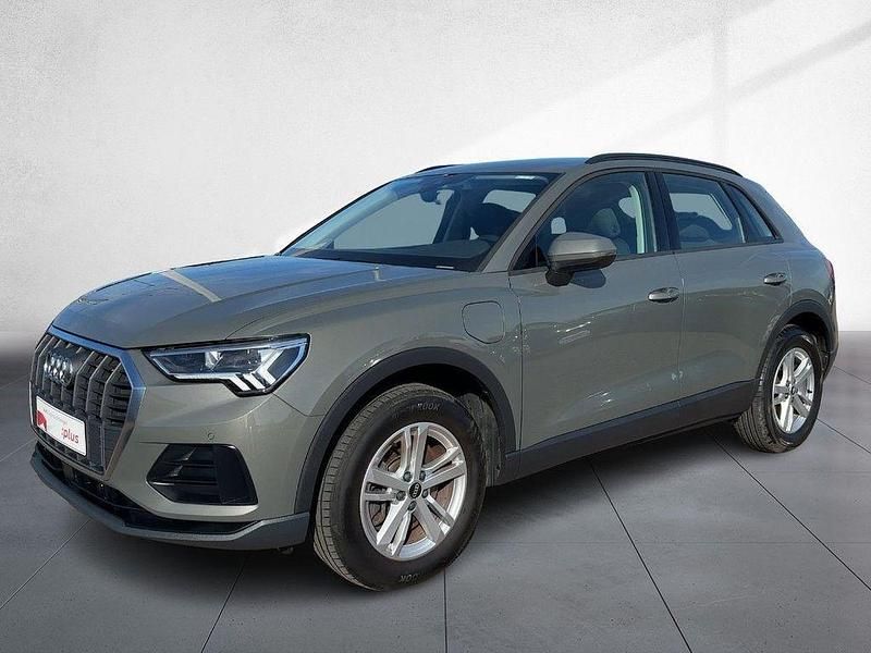 Gebraucht Audi Q3 Performance 245 PS (180 kW) 2022 Chronosgrau metallic SUV