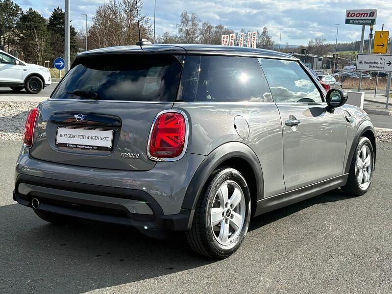 Second-hand Mini Cooper Essential 136 CP (100 kW) 2022 Gri Hatchback