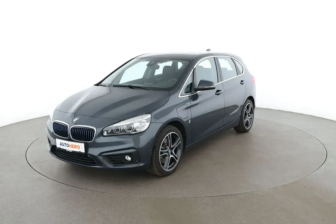 Gebraucht BMW 225 Active Tourer Advantage 224 PS (164 kW) 2017 Van / Kleinbus